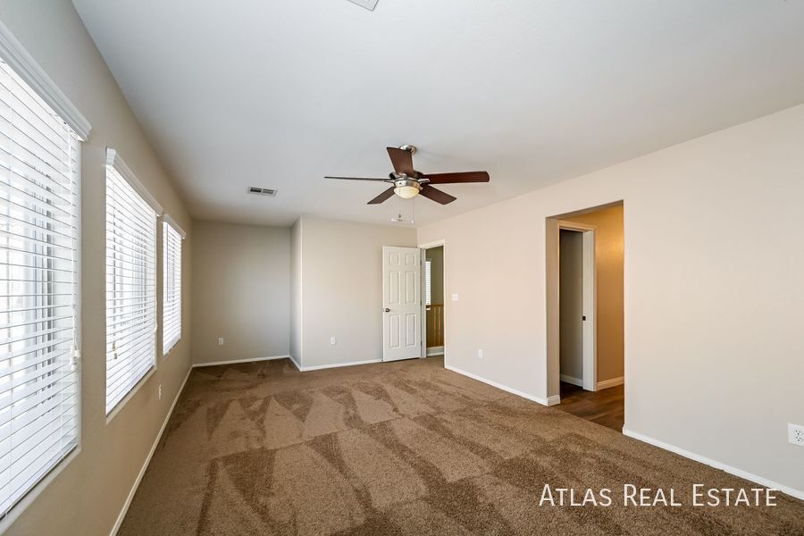 Building Photo - 9388 Roping Cowboy Ave