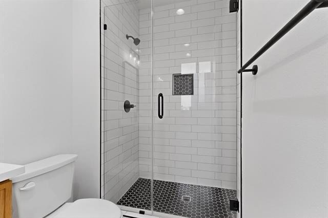 Building Photo - 2080 Kelly Ave