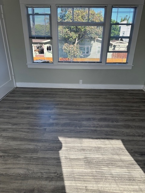 Building Photo - 1071 E Broadway