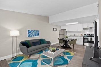 Building Photo - 1927-A Sanford Cir