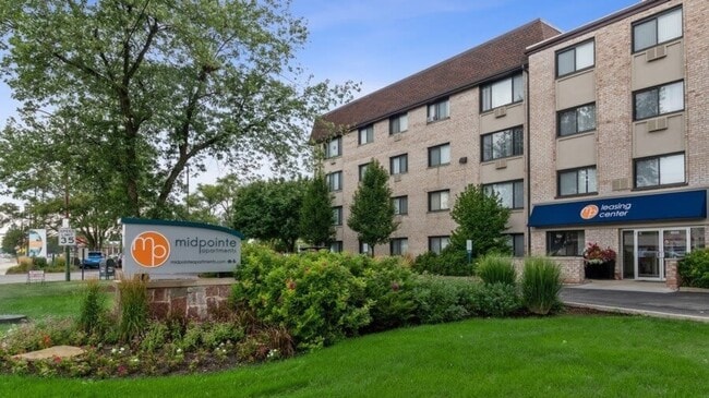 Building Photo - 4050 W 115th St