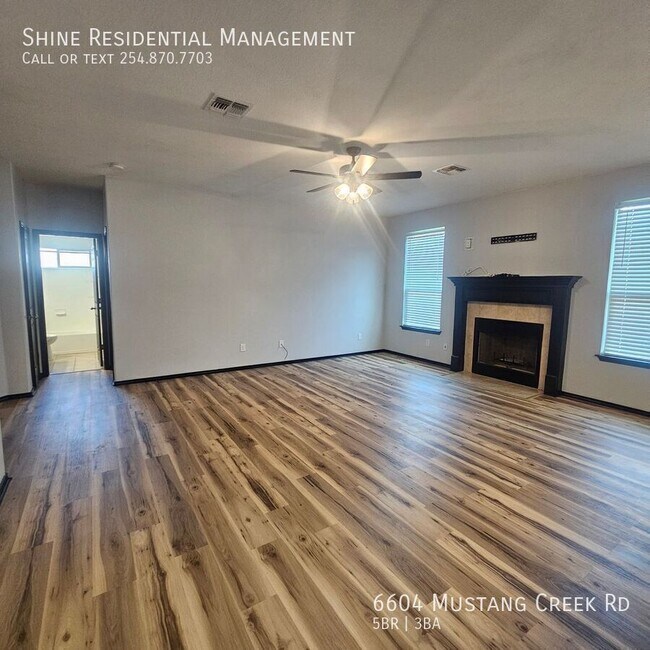 Building Photo - 6604 Mustang Creek Rd