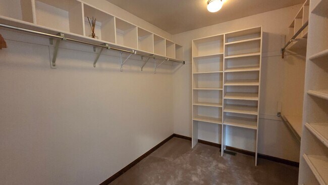 Building Photo - 7 bedroom 5 Bath Home In Desirable Boulder Location - Partially Furnished - 6 Month Lease Only