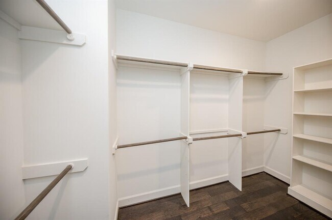 Building Photo - 11519 Silverman Trails