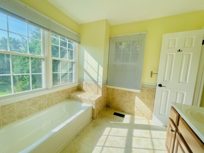 Building Photo - 20400 Lindos Ct