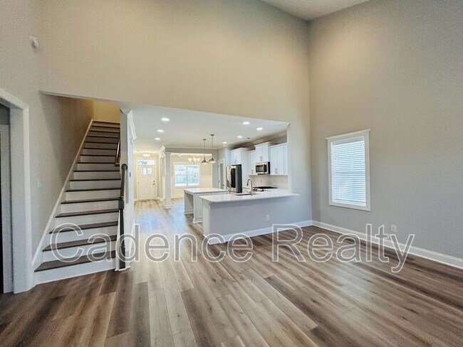 Building Photo - 3755 Spicetree Dr