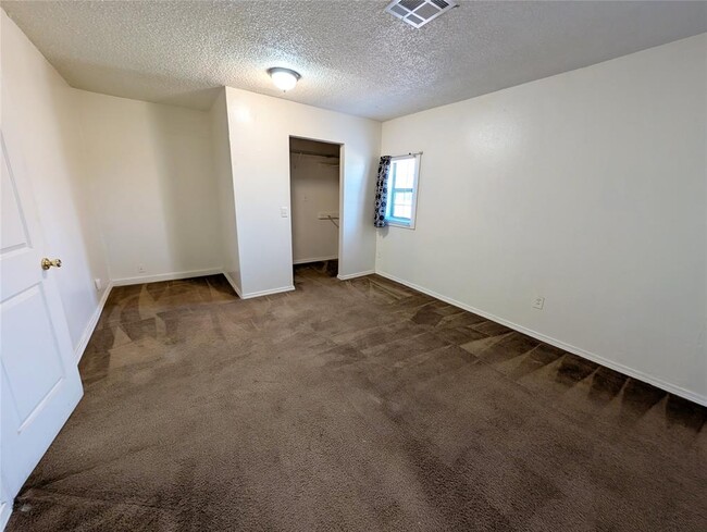 Building Photo - 414 NW 97th St