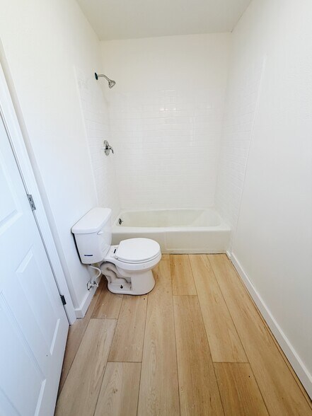 Building Photo - 105 Orgain Dr