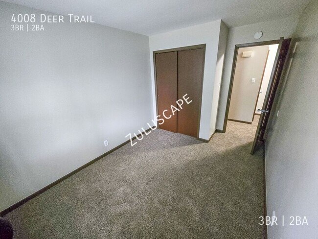 Building Photo - 4008 Deer Trail