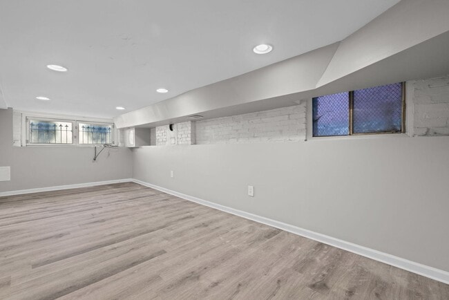 Building Photo - High end, 3 bedroom single family home in The Grove!