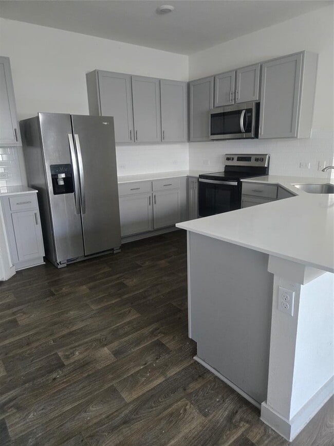 Building Photo - 604 Concho River Dr