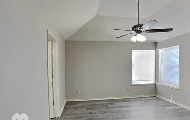 Building Photo - 4961 Briar Oaks Ln