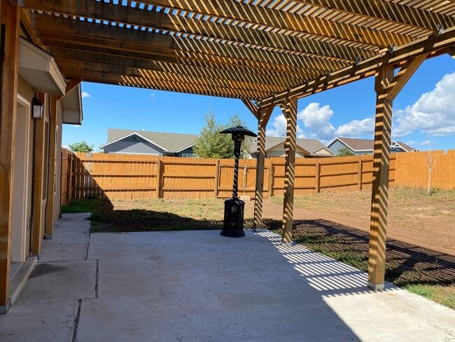 Building Photo - Corner Lot House in Bayfield 3bd/2ba