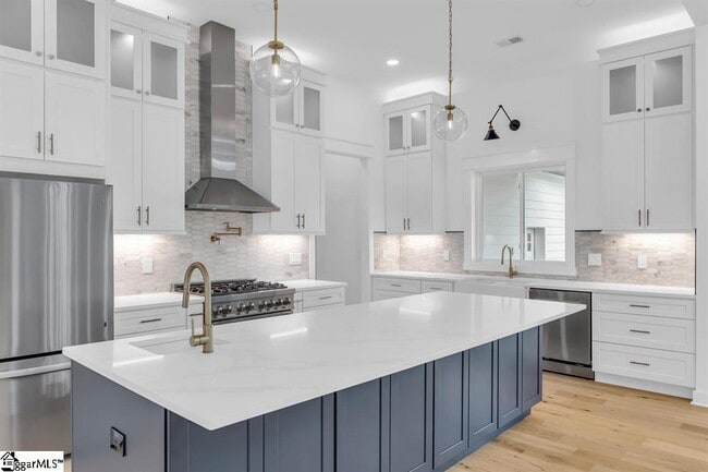 Building Photo - 164 Triangle Pine Rd