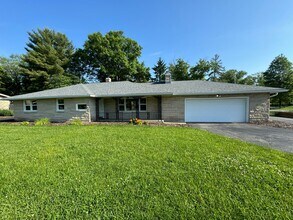 Building Photo - Home with Paradise Setting in Backyard! Available July 2026!! $2,400 Monthly!