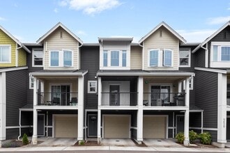 Building Photo - Modern Townhome with Garage in High Point Community