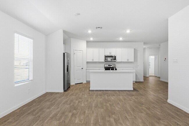 Building Photo - New Home Ready for September Move-In!