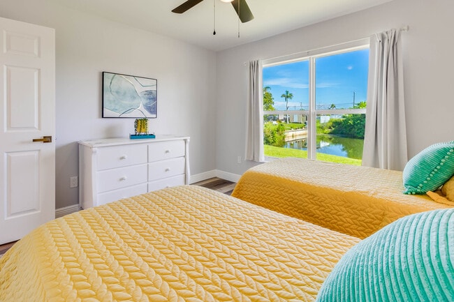 Building Photo - 1621 NE 17th Terrace