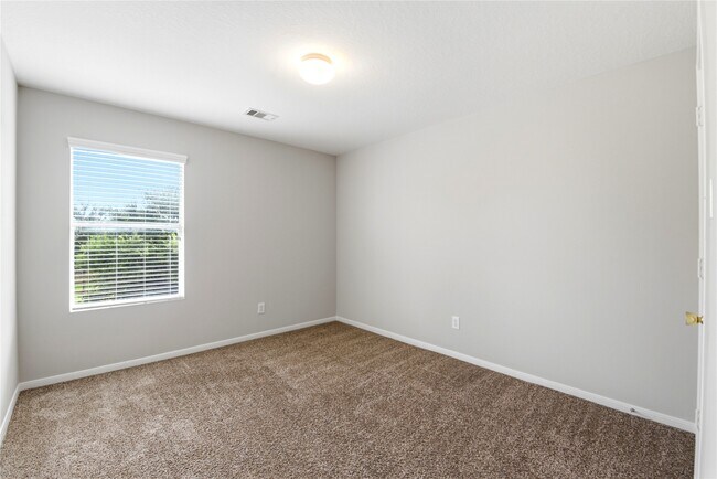 Building Photo - 1107 Northgate Springs Dr