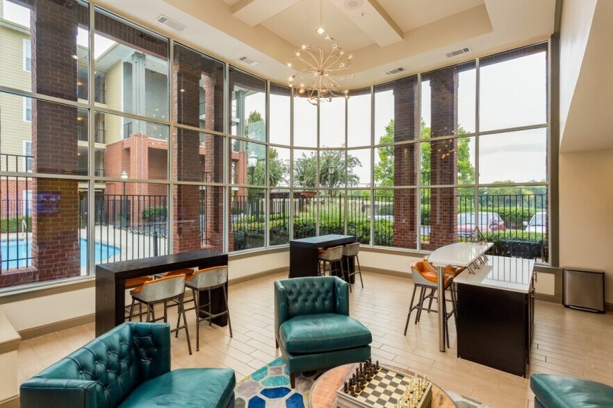 1660 Peachtree Atlanta, GA Apartment Finder