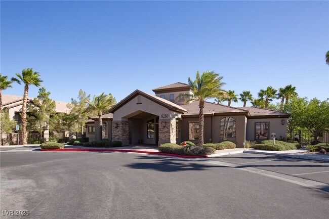 Building Photo - 8250 N Grand Canyon Dr