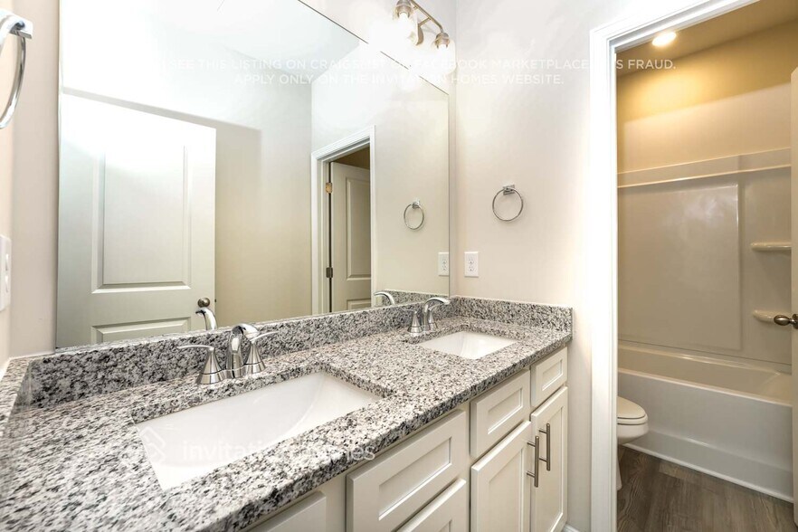 Building Photo - 128 Welcome Wy