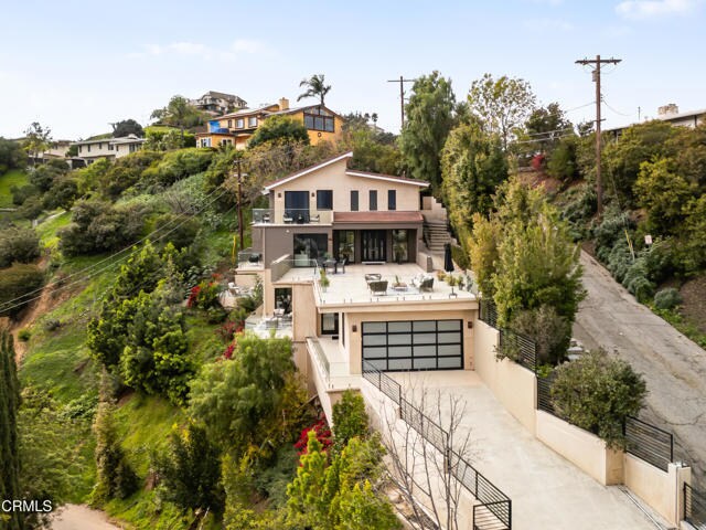 Building Photo - 12480 Viewcrest Rd