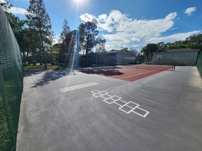 Building Photo - Ground Floor 2 Bedroom 2 Bath - Gated Comm...