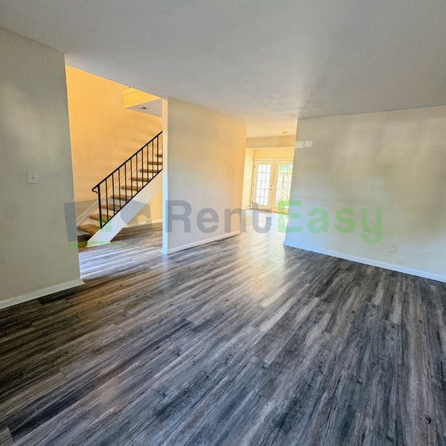 Building Photo - 5620 Morningside Ct