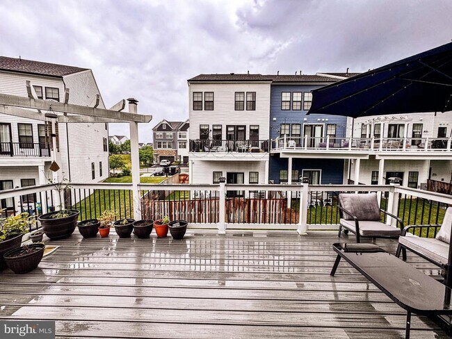 Building Photo - 25419 Reed Orchard Ter
