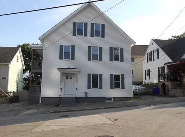 Primary Photo - 48 Clinton St