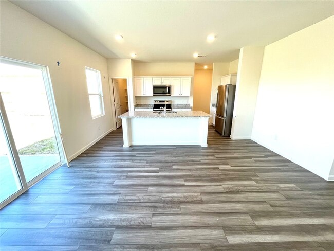 Building Photo - 5915 Grantgrala Dr