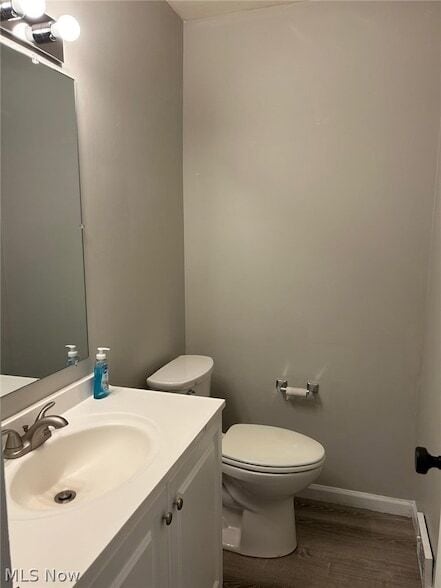 Building Photo - 17914 Chagrin Blvd