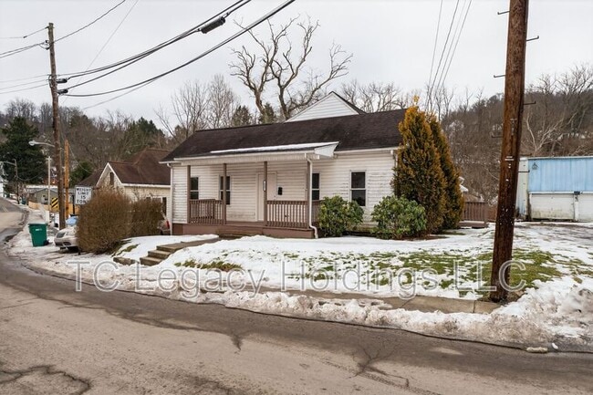 Building Photo - 127 Haymond Hwy