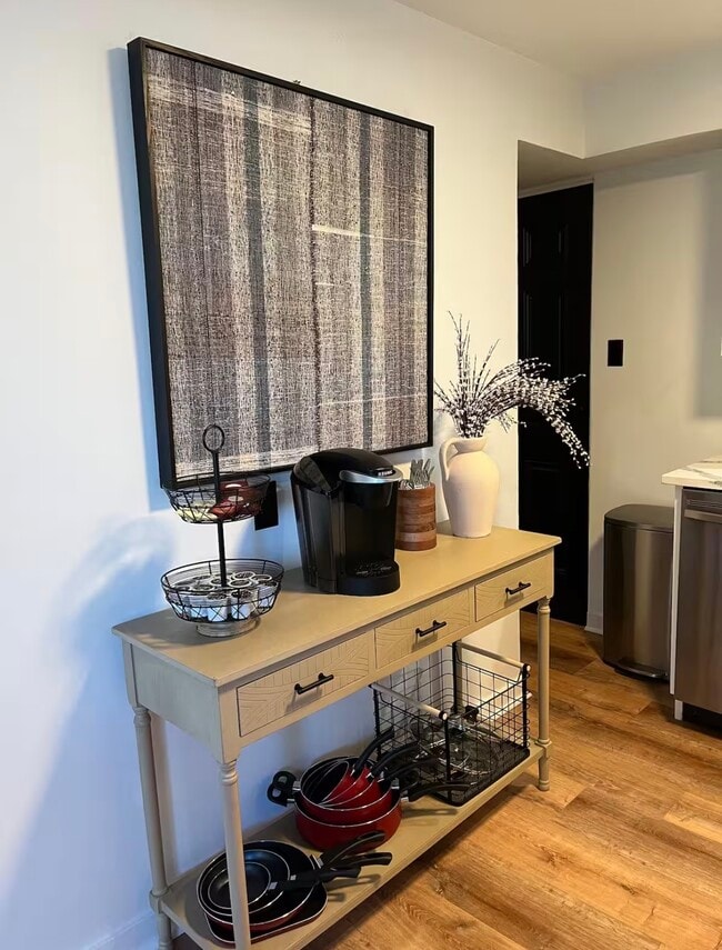 Building Photo - 6523 Jackson St