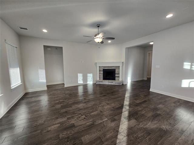 Building Photo - 124 Trail Dr