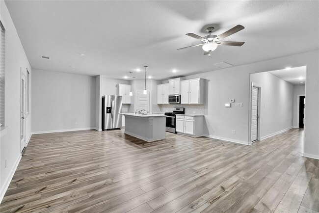 Building Photo - 9714 Grooveburr Ct