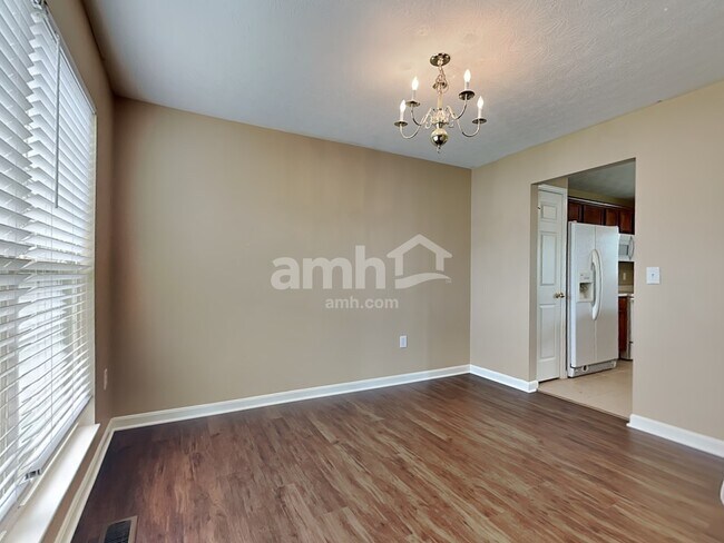 Building Photo - 1509 Dorset Way