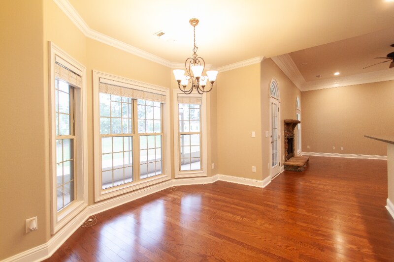 Building Photo - 2025 Keystone Dr