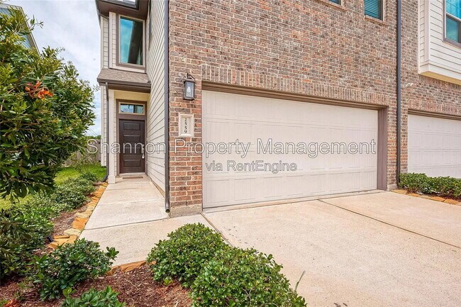 Building Photo - 2559 Terrace Point Dr