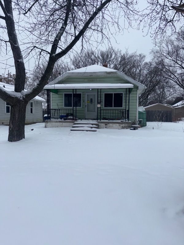 Building Photo - 1309 Barney Ave