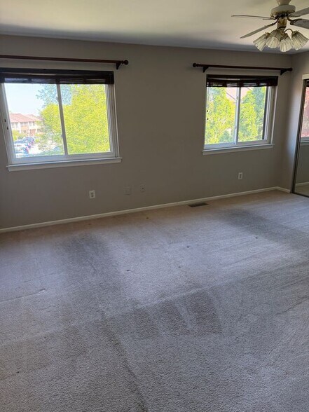 Building Photo - 706 Bismark Way