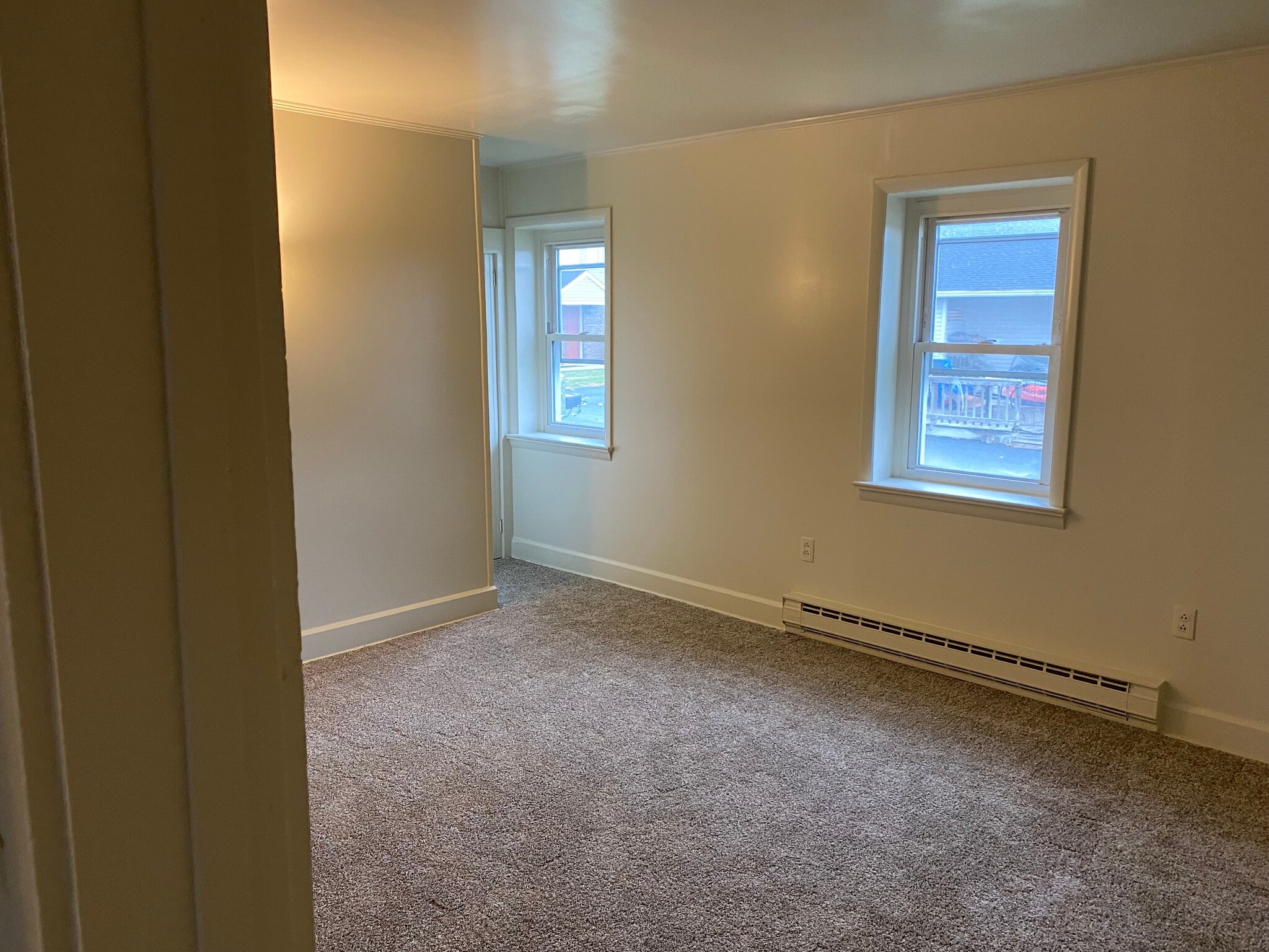 Building Photo - 10 Stoltzfus Ln