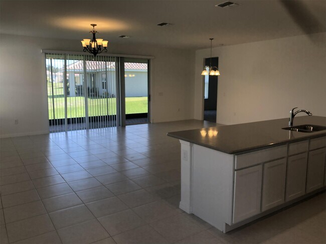 Building Photo - 3965 Steer Beach Pl