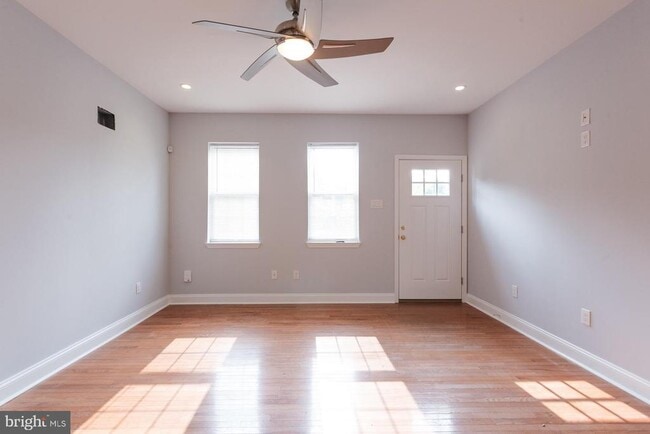 Building Photo - 1022 S Colorado St