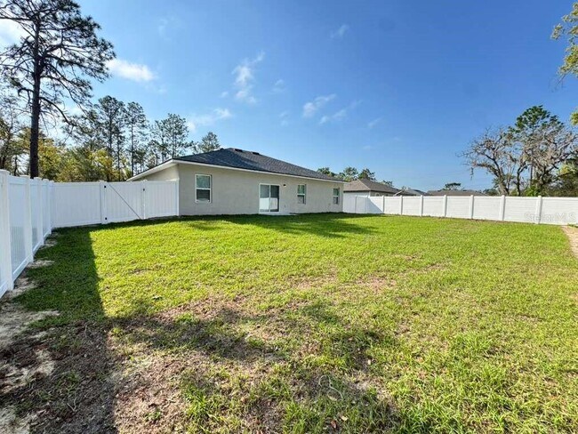 Building Photo - 16054 SW 55th Avenue Rd