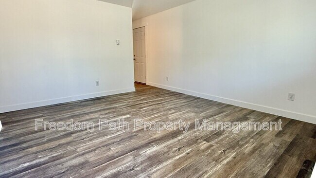 Building Photo - 3104 N 19th St