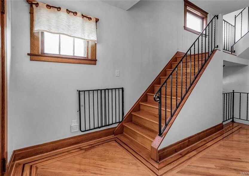 Building Photo - 78 Chamberlin Dr