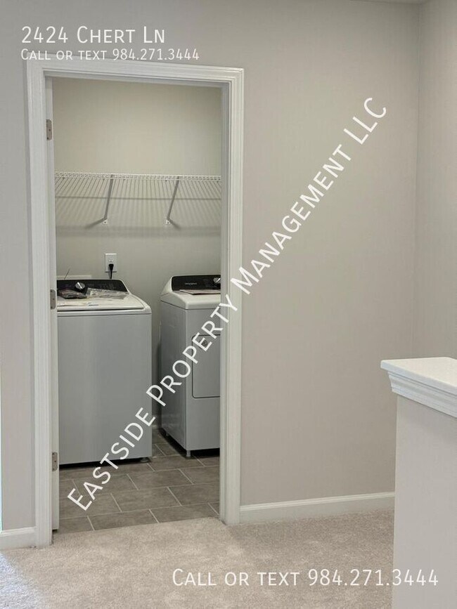 Building Photo - 2424 Chert Ln