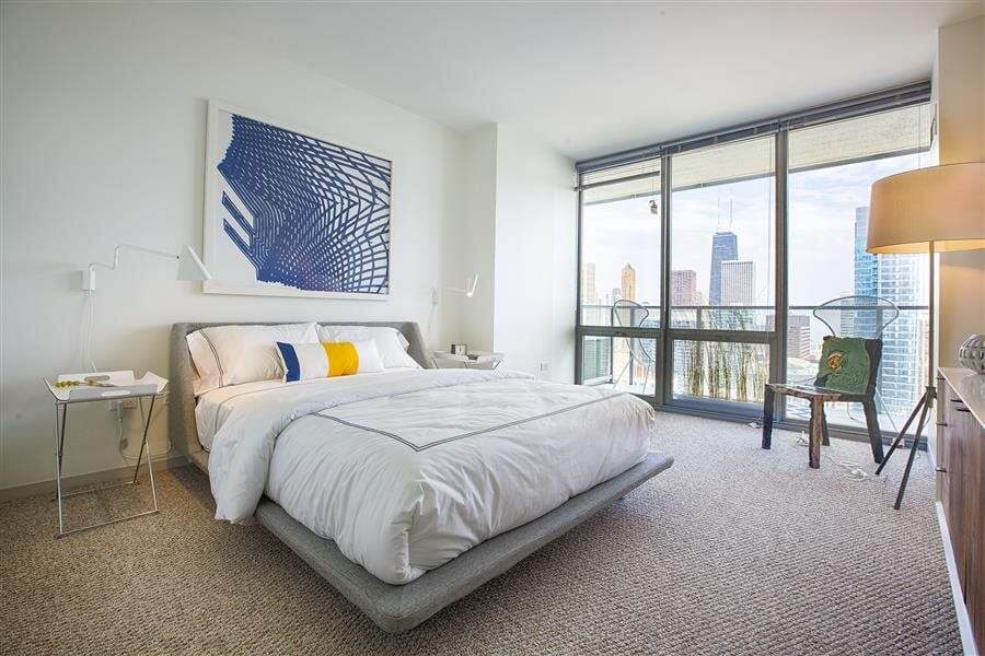 Building Photo - 189 N Michigan Ave